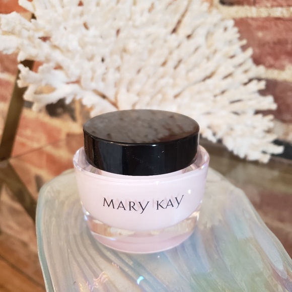 mary kay intense moisturizer